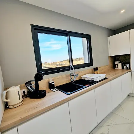 Le Petit Dubai Villa