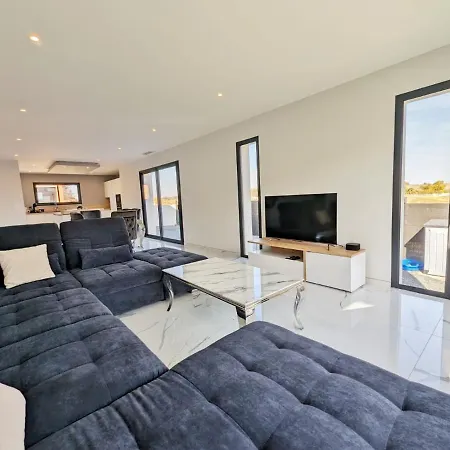 Villa Le Petit Dubai