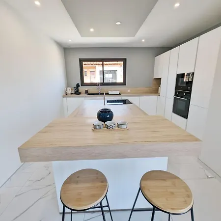 Le Petit Dubai Villa