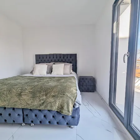 Villa Le Petit Dubai