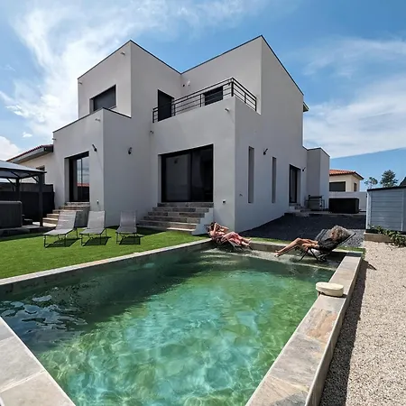 Le Petit Dubai * Saint-Jean-Lasseille