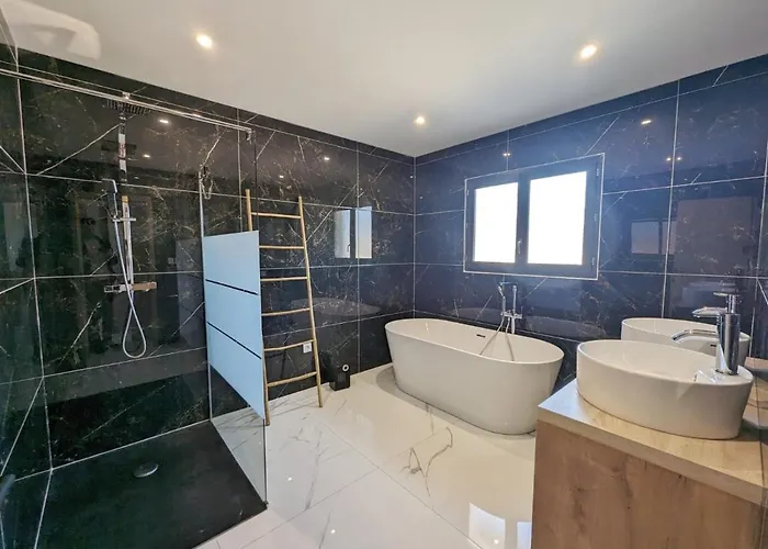 Villa Le Petit Dubai Saint-Jean-Lasseille