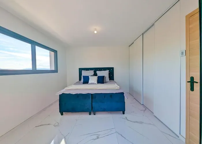 Villa Le Petit Dubai Saint-Jean-Lasseille